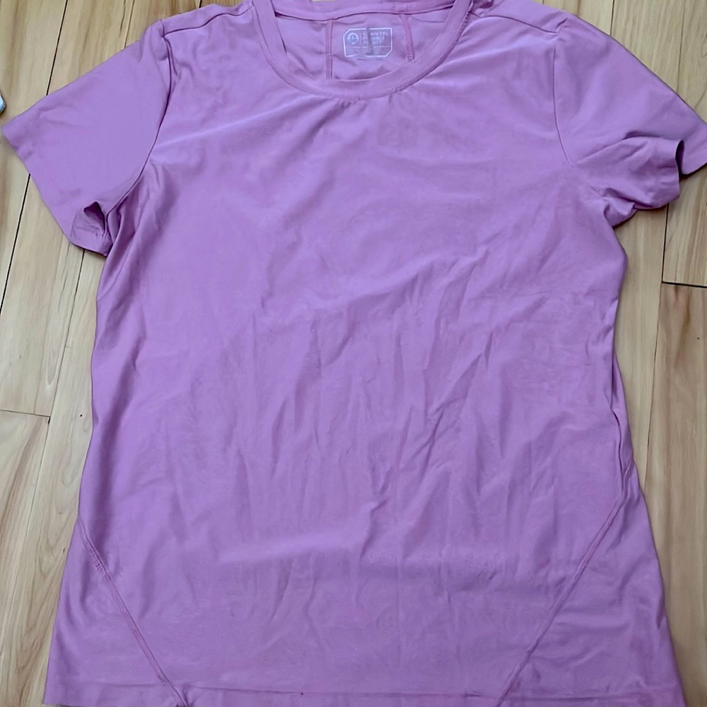 Pink mondetta medium